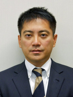 辰巳孝太郎の写真