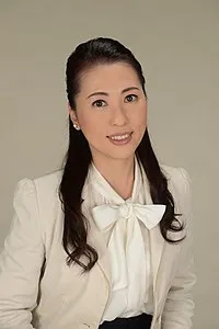 宝塚市山崎晴恵