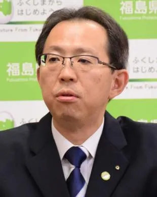 内堀雅雄の写真