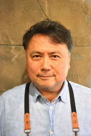 大坂幸太郎の写真