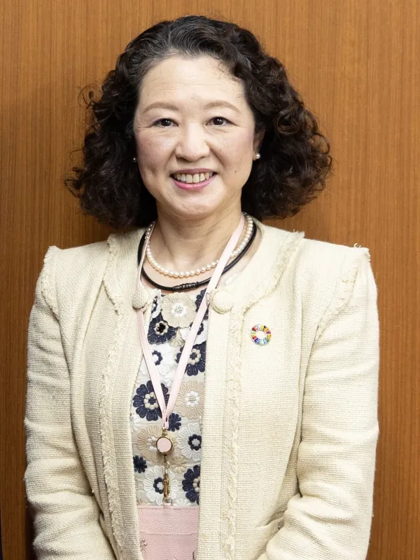 芳野友子