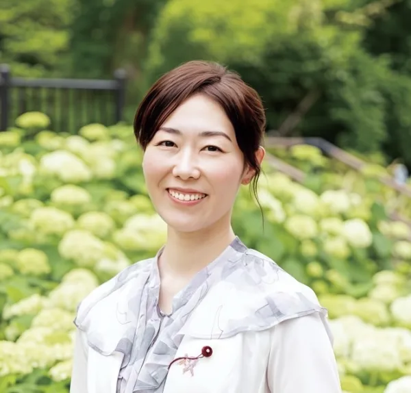 高橋まきこ