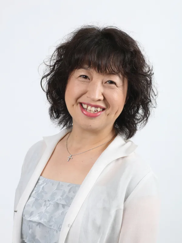 大谷ゆりこ