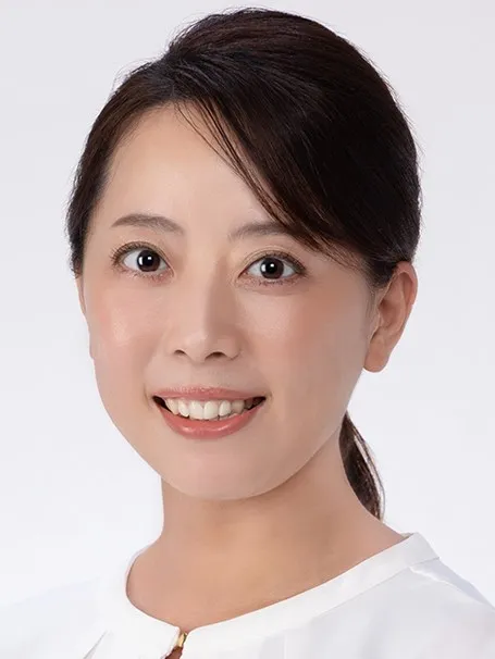 青木ひとみ