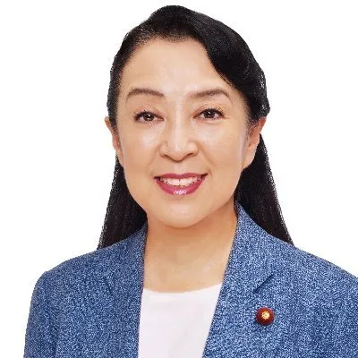 尾身朝子